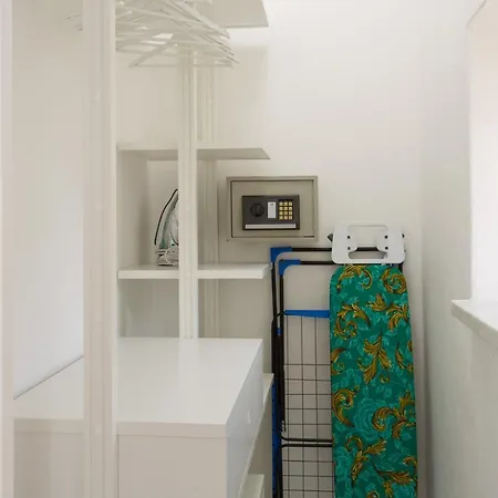 Whitehouse * 오스트라바