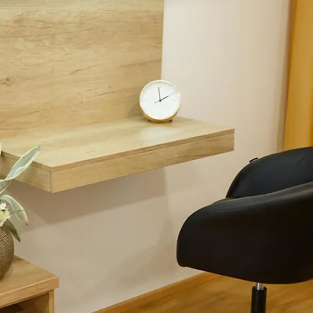 Whitehouse 아파트