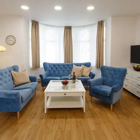 Whitehouse * 오스트라바