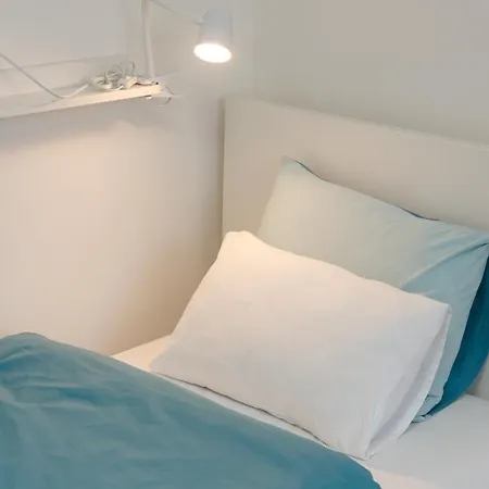 Whitehouse Острава