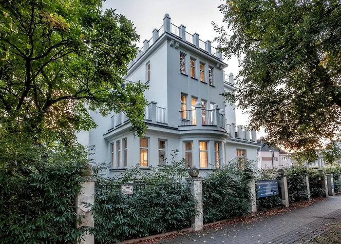 Whitehouse * Ostrava