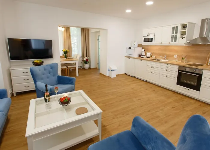 Whitehouse * Ostrava